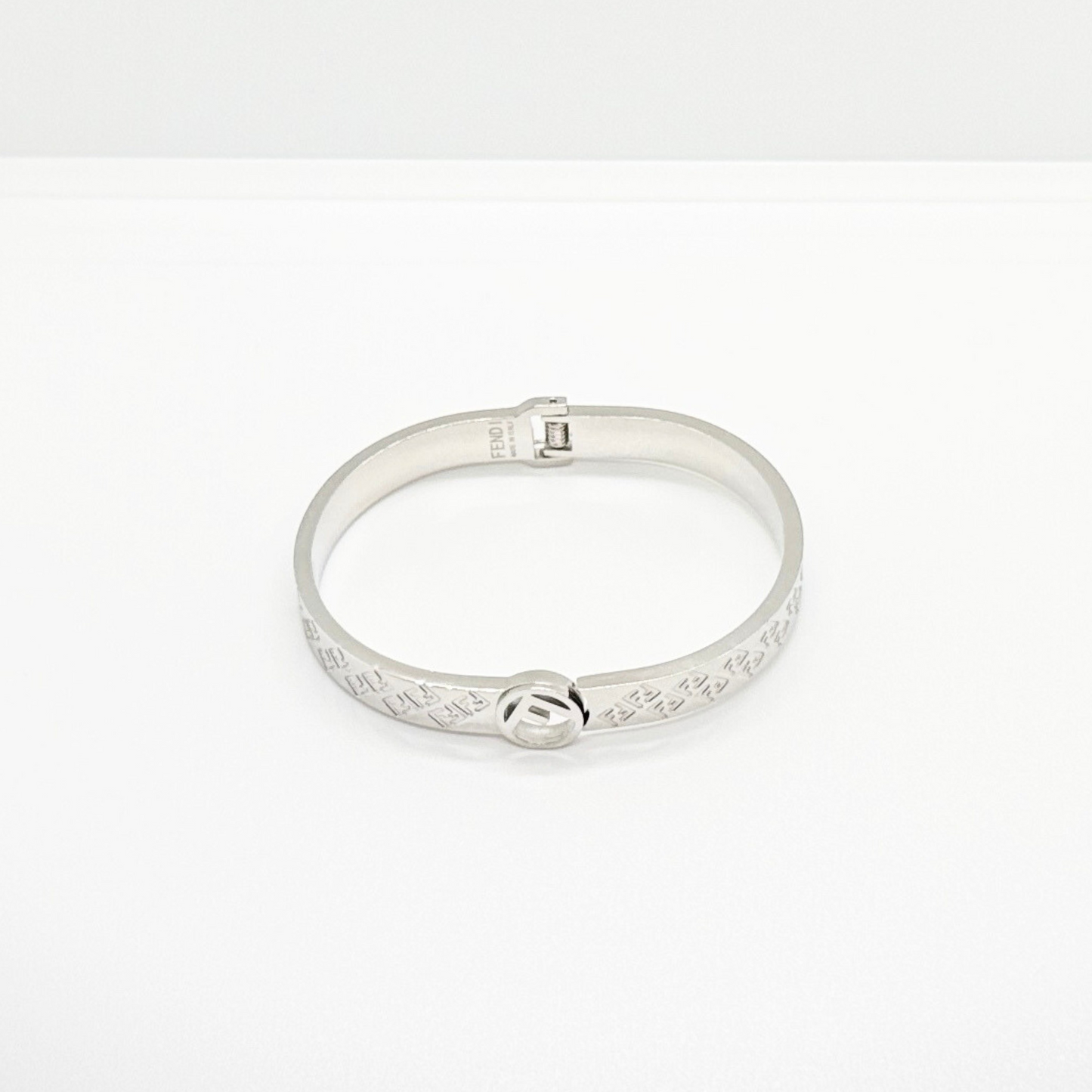 FENDI ROMA Bangle (UNI)